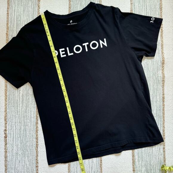 Peloton Reach 100 Classic Short Sleeve Century Black Crewneck T-Shirt Women’s L - Picture 5 of 9